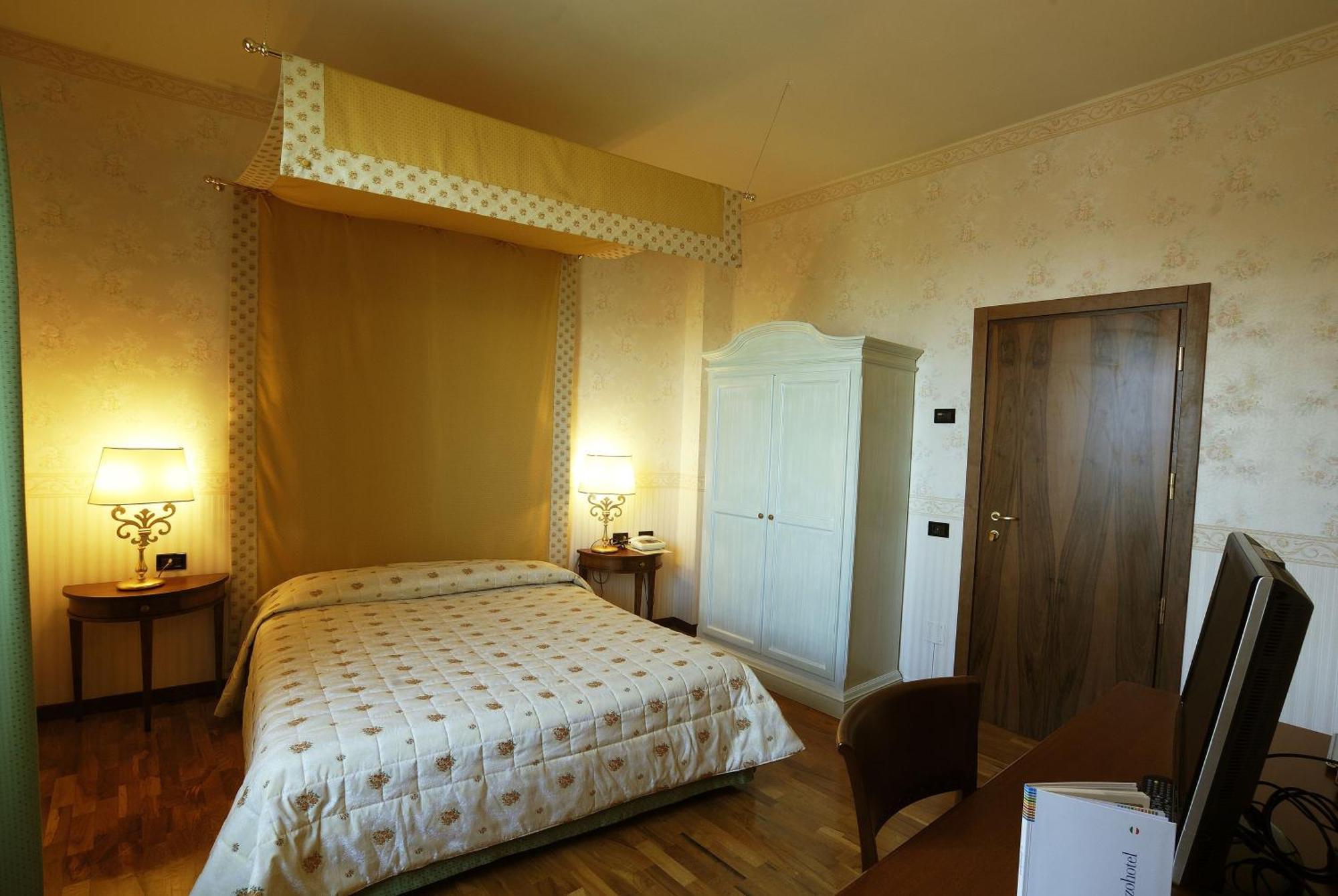 Zunica Ospitalita Dal 1880 Hotel Civitella Del Tronto Ngoại thất bức ảnh