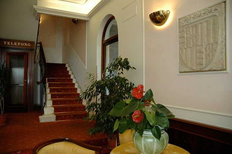 Zunica Ospitalita Dal 1880 Hotel Civitella Del Tronto Ngoại thất bức ảnh